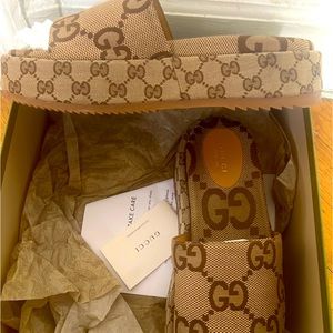 Authentic Gucci signature slides *SOLD*